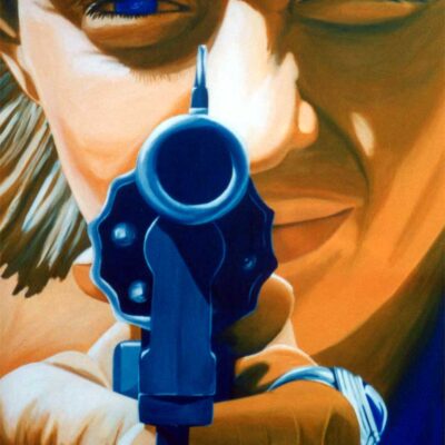 Porträt Frau mit Colt